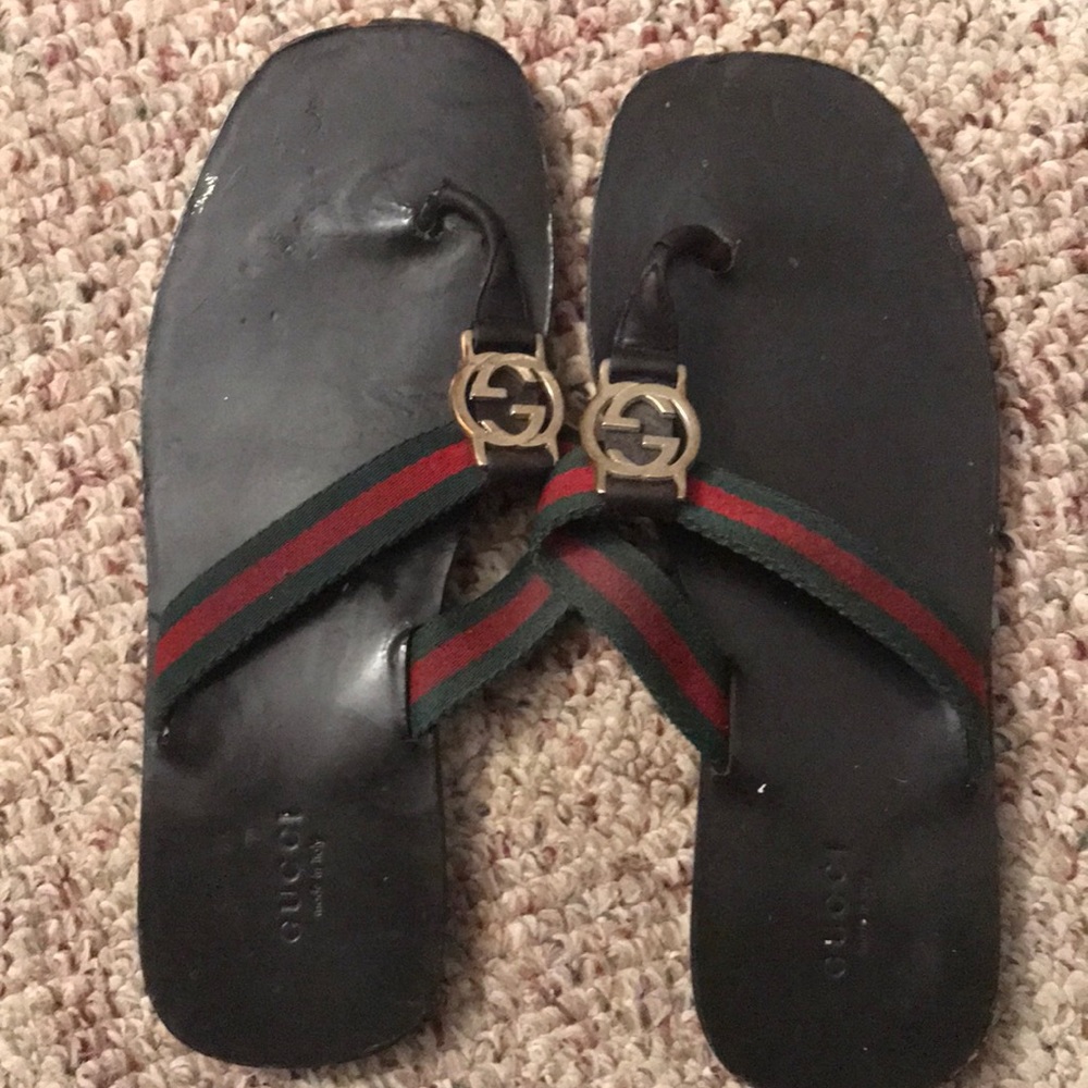 Gucci authentic thong flip flops